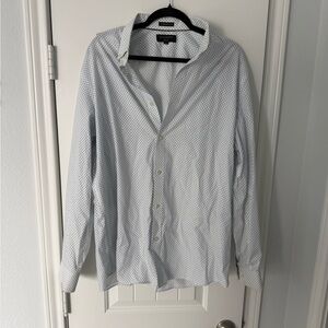Banana Republic White and Blue Button Down Shirt